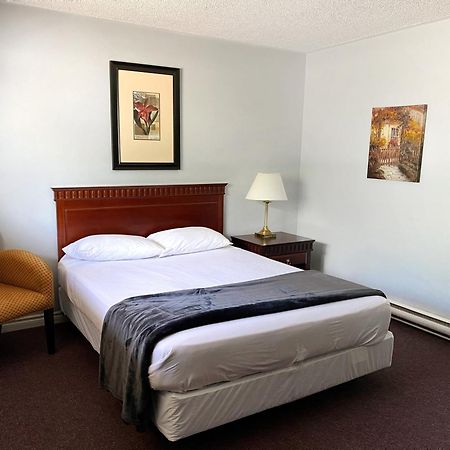 The Fort Nashwaak Motel Frédéricton Extérieur photo