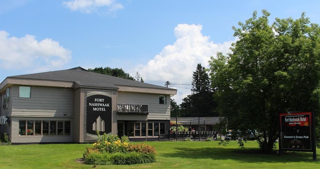 The Fort Nashwaak Motel Frédéricton Extérieur photo